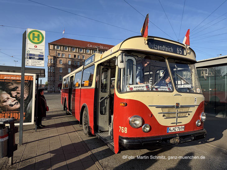 Sonderfahrten non-stop mit Oldtimer Bus vom Hauptbahnhof zum N&uuml;rnberger Fr&uuml;hlingsfest (&copy;Foto: Martin Schmitz)